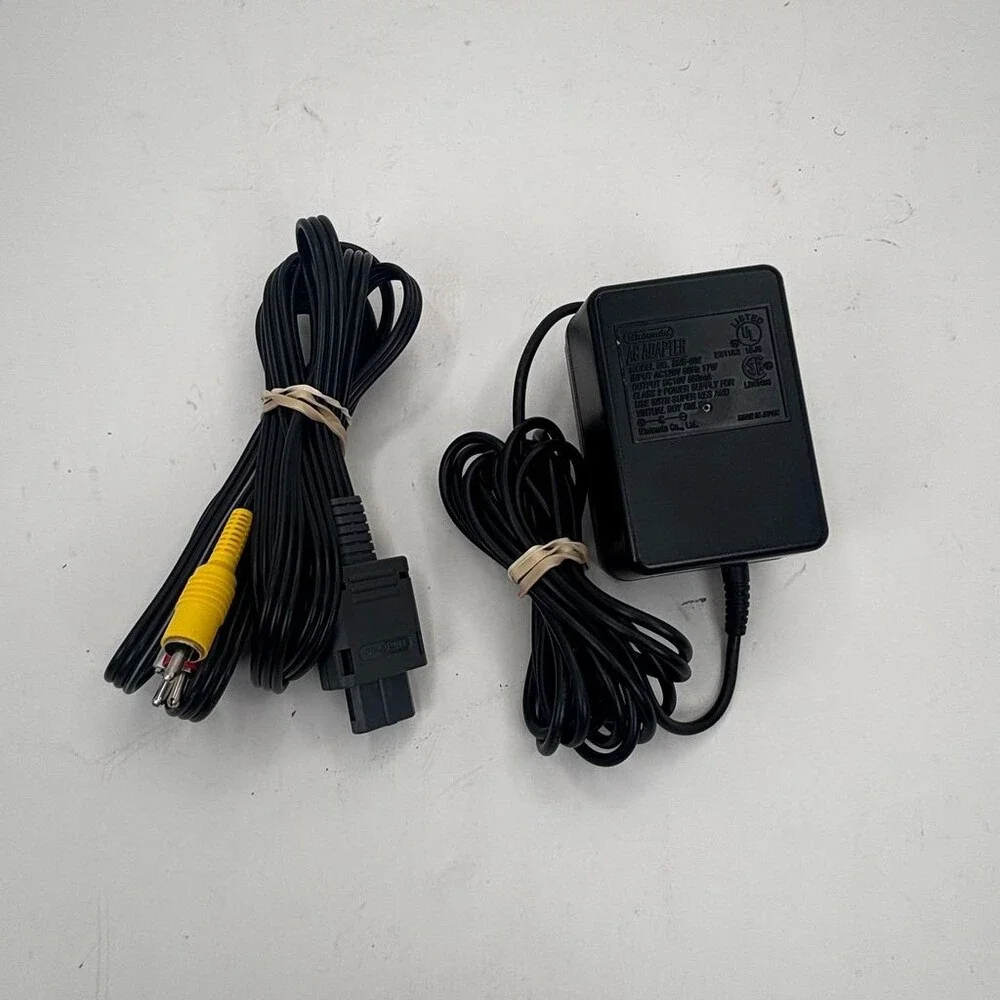 Nintendo SNS-002 AC adapter SNES Power Supply AV Composite Cable Bundle